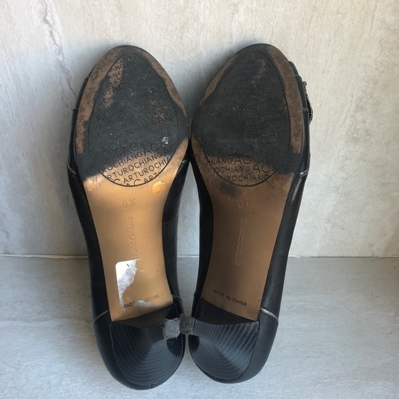 Arturo Chiang floral embellished heel 6.5 black - Picture 5 of 6